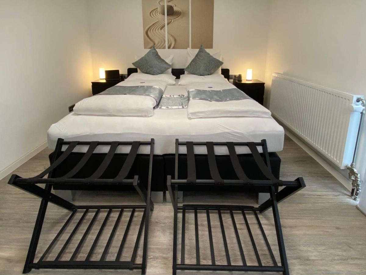1,5 Zimmer Apartment In S-Bahn Naehe, 35 Qm, Max 4 Pers, Zentral, Private Terasse, Internet 250 Mbit Gärtringen Dış mekan fotoğraf